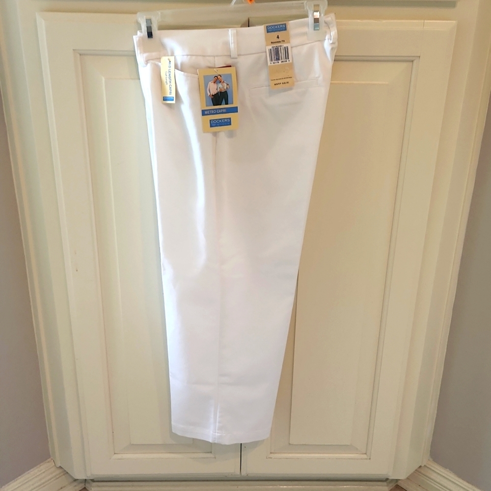 Dockers Women Capri